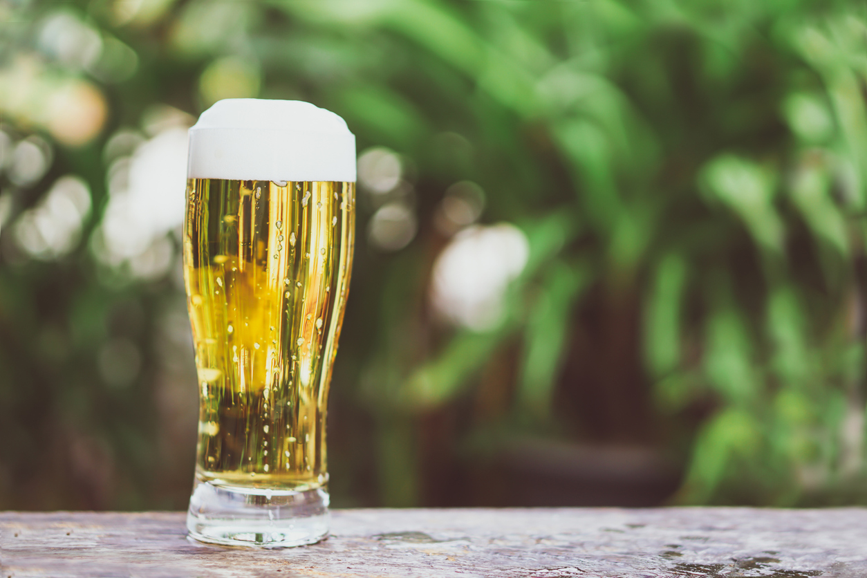 上記2つのビールと異なり、アルコール度数が5.6％と高めです。若者に人気がある当社の最新製品であり、カフェやディスコでよく見かけることができます。